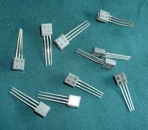10pcs. 45V 0.1A 0.2W Soviet Si NPN Transistor 2T3167A / 2Т3167А NEW - Picture 1 of 2
