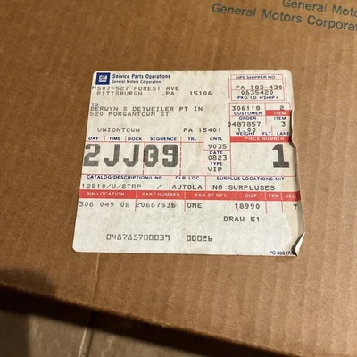 1982-1992 Camaro Firebird F Body NOS Original GM LH T Top Weatherstrip 20667535 - Image 1 of 3