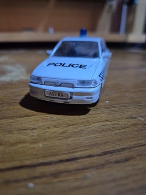 Unboxed 1.43 Code 3 Vauxhall Astra Police Car - Image 1 of 4