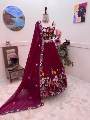 Bollywood Latest Lehenga Choli With Ready Made Blouse And Dupatta For Women Set - Image 1 of 4
