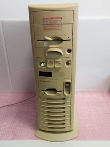 HIGHSCREEN COLANI 486 DX 33MHZ COMPUTER PC VINTAGE RETRO / DEFEKT UNGEPRÜFT.  - Bild 1 von 10