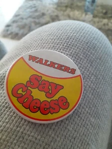 Insignia vintage de queso Walkers Say - Imagen 1 de 2