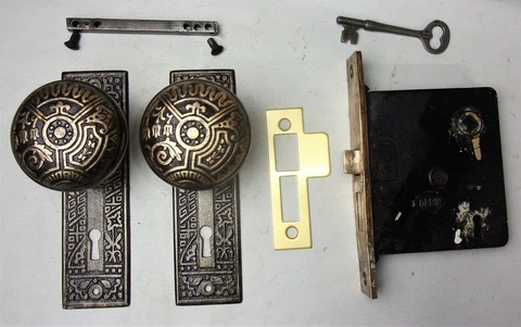 Antique Set EASTLAKE VICTORIAN AESTHETIC Backplates Door Knob Mortise Lock w Key Cover