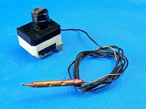 Limitatore di temperatura di sicurezza Rapido +110 C RAK 77. 4471 IVA inclusa - Foto 1 di 4