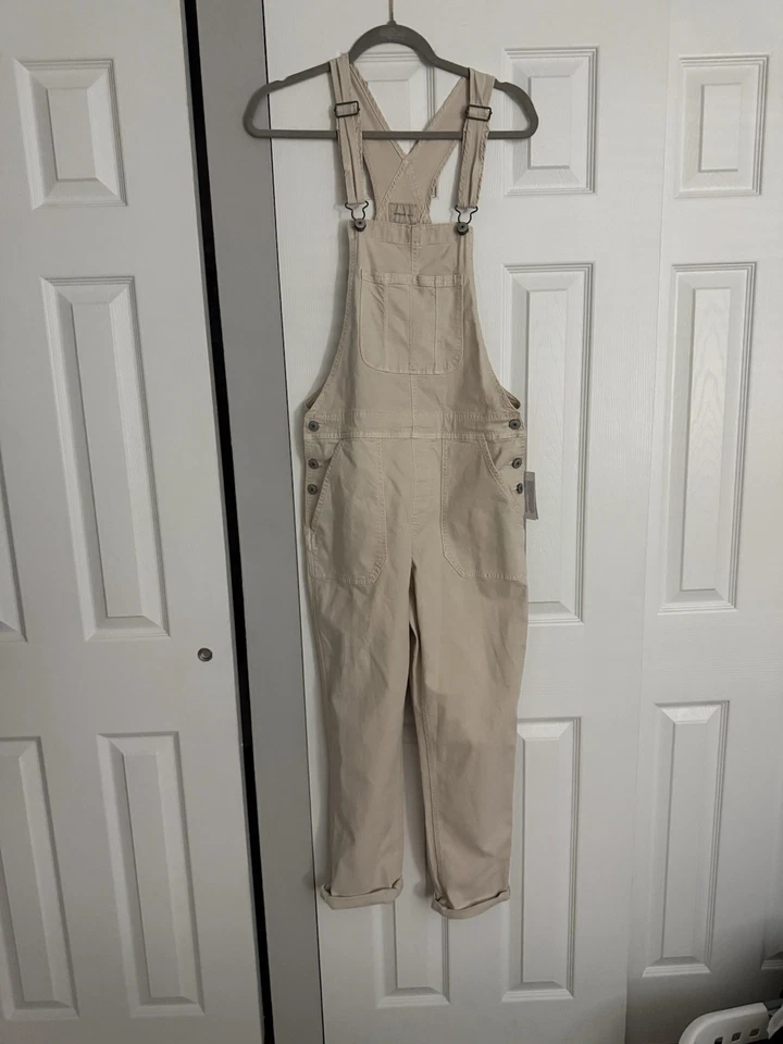 Mono crema para mujer American Eagle talla mediana nuevo con etiquetas Foto 1 de 4