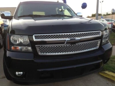 Adesivo preto para inserção de emblema dianteiro e traseiro Chevy Tahoe 2007-2014 - Imagem 1 de 2