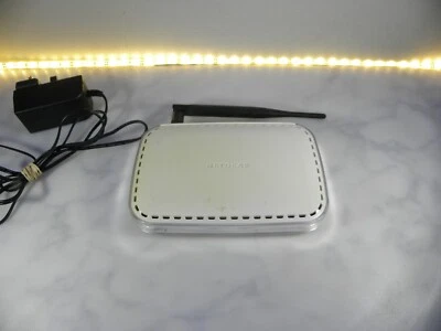 SKY NETGEAR DG834GT WIRELESS ROUTER WHITE UK SELLER FREE P&P #BOX132 - Image 1 of 3