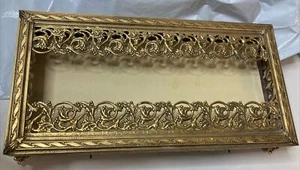 Vintage Gold Patina Filigree Hollywood Regency Ornate Tissue Box Holder Footed - Picture 1 of 24