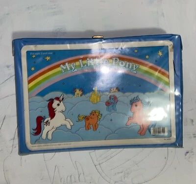 Maleta de Transporte Hasbro MY LITTLE PONY Vintage Vinilo Azul Incluye Todo Foto 1 de 4