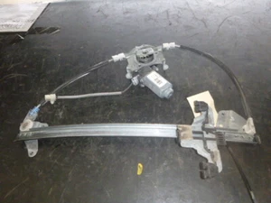 FORD FALCON AU BA BF PASSENGER SIDE FRONT ELECTRIC WINDOW REGULATOR LF - Picture 1 of 2