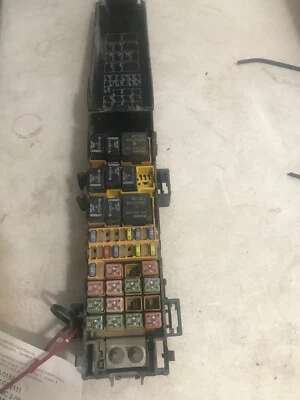 2000-2004 Jeep Grand Cherokee OEM  Engine Fuse Relay Box Block 56050238AA Foto 1 de 4
