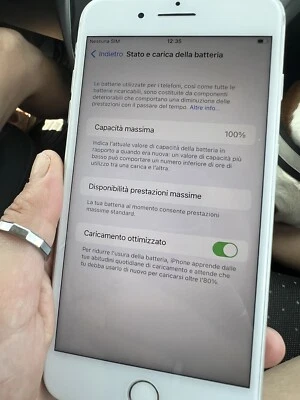 Apple iPhone 8 Plus - 64GB - Argento (Sbloccato) - Immagine 1 di 2