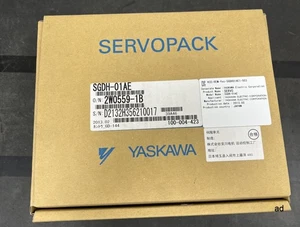 Yaskawa SGDH-01AE Servo Drive - Picture 1 of 7