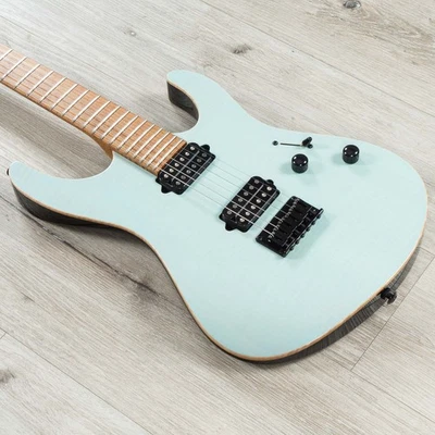 Guitarra HH Moderna Personalizada Suhr, 5A Roasted Birdseye, Flame Maple Trans Daphne Azul Foto 1 de 4