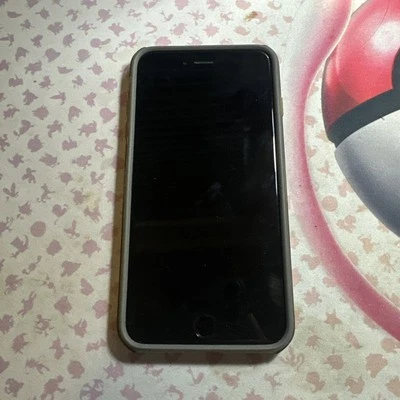 Apple iPhone 6s Plus A1522 Plateado (Operador Desconocido). Para piezas o reparación. Foto 1 de 4