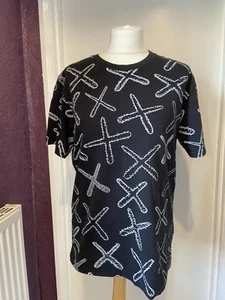 Uniqlo UT Kaws Black X's All Over Crew Neck Print Tshirt Rare Retired size L - Picture 1 of 14