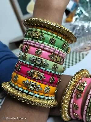 Conjunto de brazaletes nupciales indios Karvachauth Chuda boda ChudaRakhi Teej regalo especial Foto 1 de 4