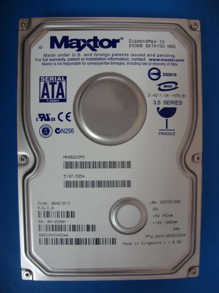 Maxtor 6B200M0 200GB SATA Hard Drive Code: BANC1B10  K,G,C,A 5187-5654 - Image 1 of 3