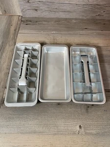 PRESTO Magic Touch Vintage Aluminum Ice Cube Tray 18 Cubes 2 Trays + Extra - Picture 1 of 5