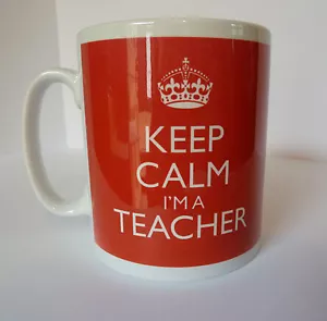 New Keep Calm I'm a Teacher In Carry On Style Gift Present Mug Retro School - Picture 1 of 4