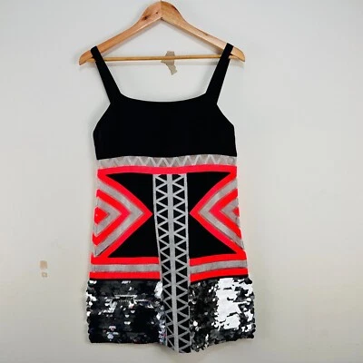 Mini Vestido de Seda Sass & Bide Geométrico Transparente Lentejuelas Rosa Neón Plata Negro 8 38 Foto 1 de 4