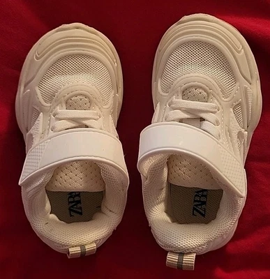 Zapatos Zara Niño Talla EU 21 Bebé Foto 1 de 4