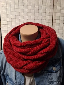 Trendy Loop Dunkles Rot Strick Zopfmuster Schal kuscheliger Strickloop dimo Neu - Picture 1 of 6