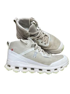 On Cloud Cloudroam Waterproof Shoes Womens Size 7.5 Hiking Trail High Top / Boot - Picture 1 of 14