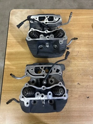 Harley Davidson Electra Glide Ultra Limited 2015 cabezales de motor Foto 1 de 4