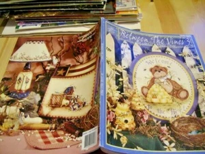 Between The Vines Painting Book 3-Price, Teddys, Animals, Children, Birdhouses, - Picture 1 of 12