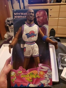 Figura Muñeca Michael Jordan Space Jam Tune Squad Warner Bros 12.5" en Caja - Imagen 1 de 3