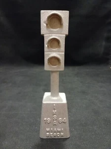 IMSA 1964 Miami Beach Engineered Castings Inc Hialeah Florida Stoplight - Picture 1 of 10