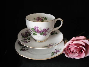 Duchess Violets Bone China Trio Tea Cup Saucer Plate Vintage - Picture 1 of 9