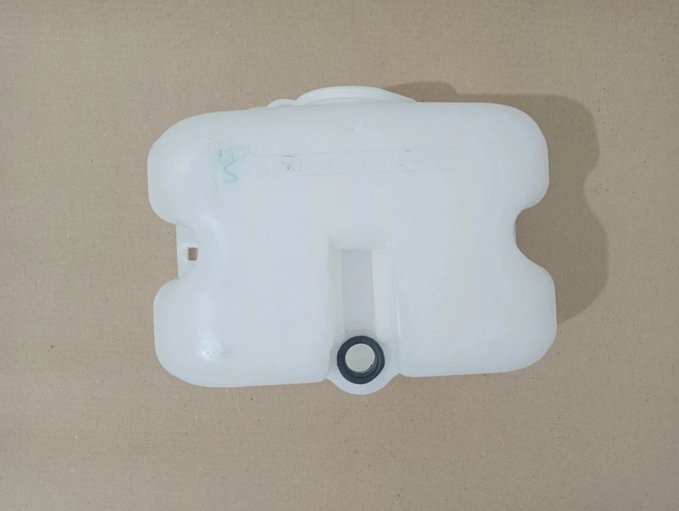 Suzuki Samurai Jimny Sj410 Sj413 Ja51 Windshield Washer Bottle Tank Reservoir - Image 1 of 4