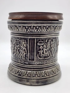 MARZI & REMY MID-20TH C VTG GERMAN FGRTV PRCLN PIPE TOBACCO HUMIDOR/WD LID-GRAY - Picture 1 of 11