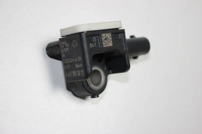Mercedes-Benz Vito Viano W447 2015 Airbag Sensor Crash Sensor A4479050013  - Image 1 of 2