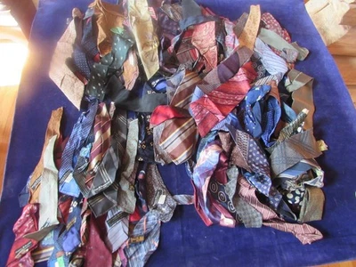 Vintage Lot Of Many Neck Ties 1940/50s cut up for Crafts or sewing Projects Zz16 - Image 1 of 4