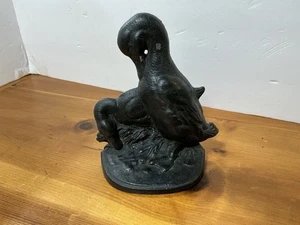 John Wright USA Handmade Cast Iron Pair Ducks Doorstop Farmcore Cottagecore VTG - Picture 1 of 24