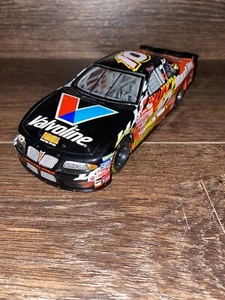 Johnny Benson 1:24 Diecast #10 Valvoline Pontiac Eagle One Racing Champions 2000 - Picture 1 of 7