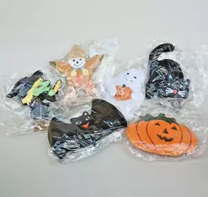 Plüsch Halloween Magnete süß 6er Set Hexe Geist Katze Fledermaus Vogelscheuche JackOLantern - Bild 1 von 19