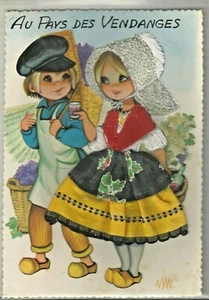 C.P.A / THÈME / AVEC TISSUS ET DENTELLES DIVERS - Imagen 1 de 1