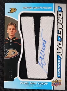 2025 NHL UD G/U Pavel Mintyukov Draft Day Marks /35 "V" Jersey Auto DUCKS - Bild 1 von 7