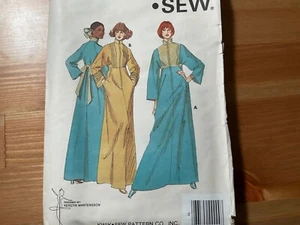 KWIK SEW #873 1970s ROBE SEWING PATTERN S-XL - Picture 1 of 3
