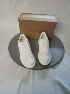 NIB Steve Madden women sneakers size 10 - Picture 1 of 15