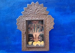 Big Rustic Mexican tin nicho Mano Poderosa Powerful hand wall hanging folk art - Picture 1 of 4