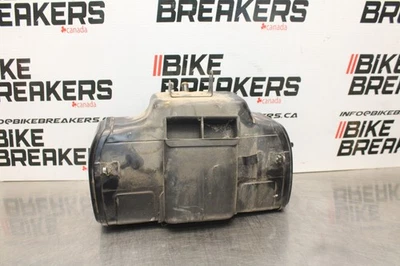 77 SUZUKI GS750 AIRBOX CAJA FILTRO ADMISIÓN AIRE 13700-45011 BB779 Foto 1 de 4