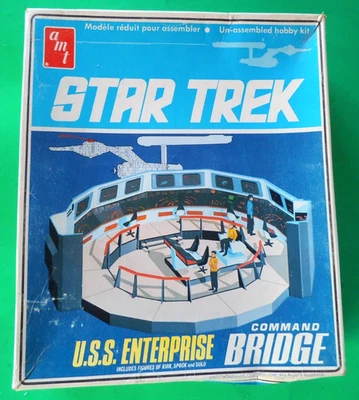 Vintage 1975 AMT Star Trek U.S.S. Enterprise Command Bridge Model Kit Complete - Image 1 of 4