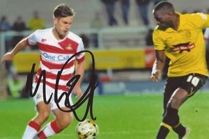 DONCASTER: MITCHELL LUND SIGNED 6x4 ACTION PHOTO+COA - Picture 1 of 1