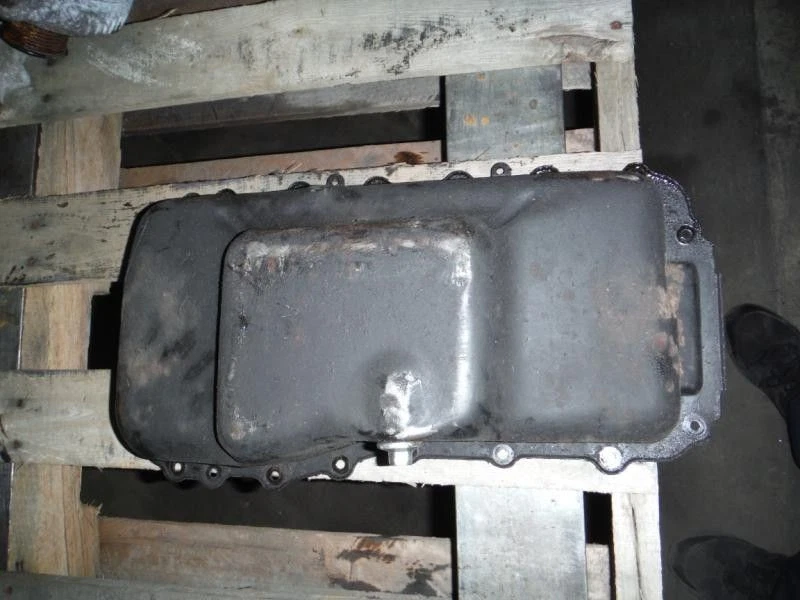 Cacerola de aceite 3,3 L 6-201 para caravana 94-02 387503 Foto 1 de 1