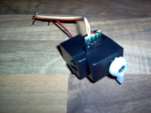 Exost RC Spare Parts - Servo de Direction - Future Cross TE119 1:8 Monster Truck - Photo 1/4